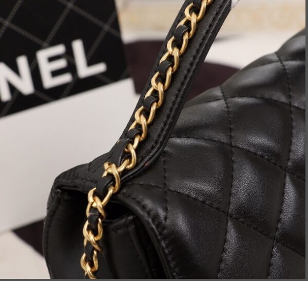 CC hand and crossbody for women CHANEL - Image 6