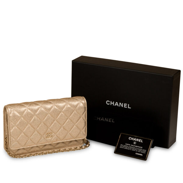 Chanel Wallet on Chain - Image 7