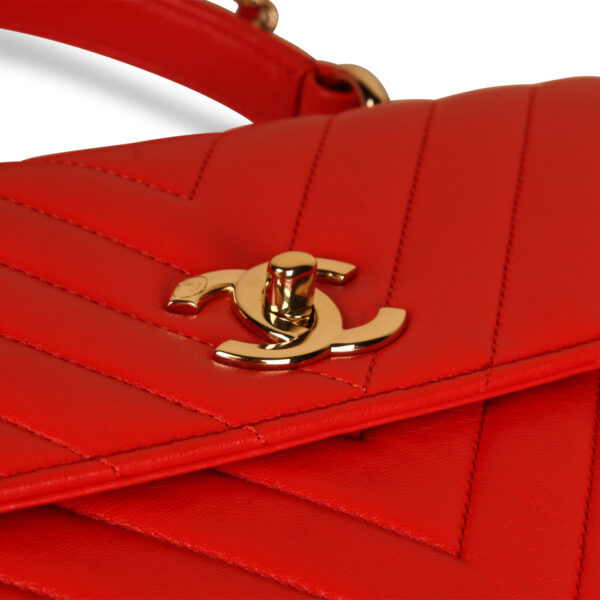 Chanel Trendy CC Flap Bag - Small - Image 6