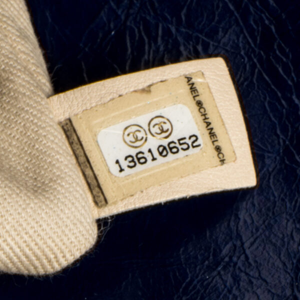 Chanel Blue Patent White Stitch Tote - Image 16